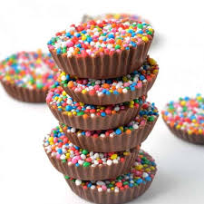 Freckle Chocolate Cups 100g
